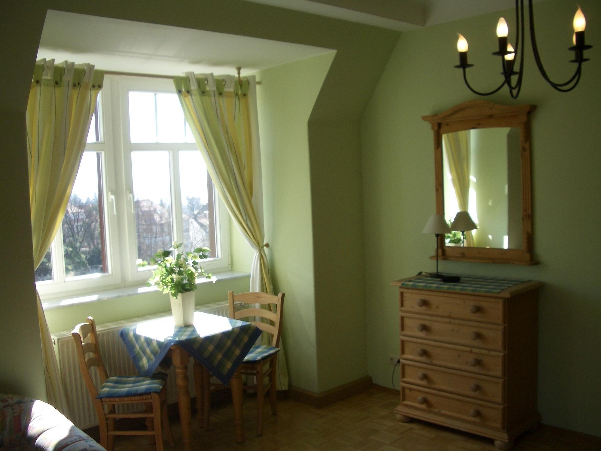 Hotel-Appartement-Villa Ulenburg Dresden Exteriör bild