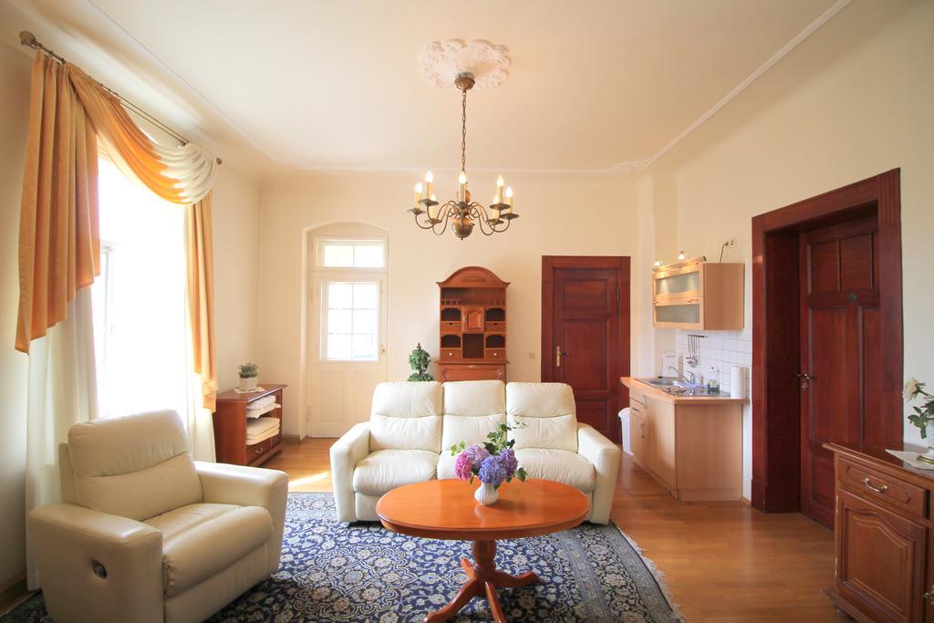 Hotel-Appartement-Villa Ulenburg Dresden Exteriör bild
