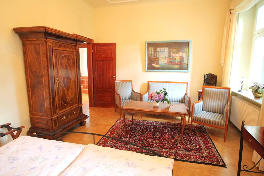 Hotel-Appartement-Villa Ulenburg Dresden Exteriör bild